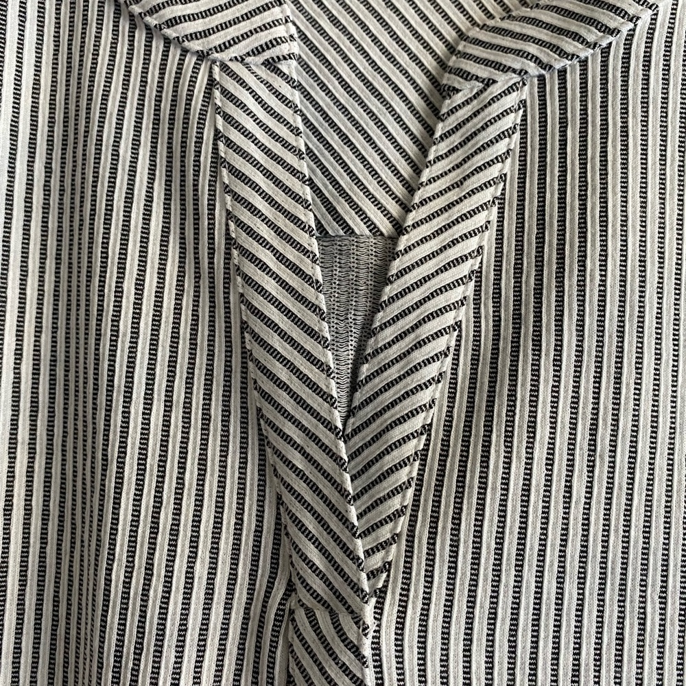 Isaac Mizrahi Live - Black and White Striped Dress NWOT - Picture 7 of 10